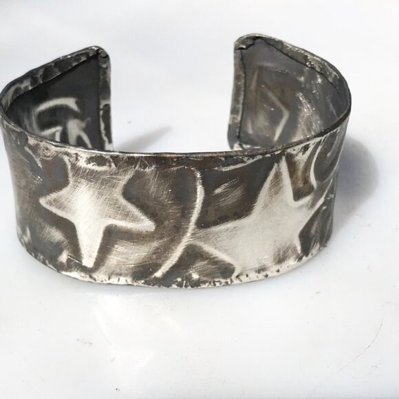 Stars Unisex Solid Sterling Silver 925 Cuff Bracelet Embossed Handmade Mens Gift - Picture 2 of 12